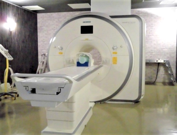 MRI装置（1.5T）MAGMETOM Avanto fit　